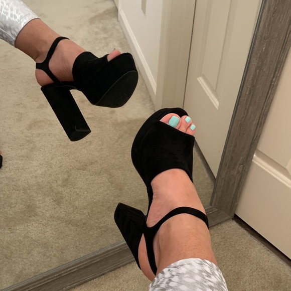 Brand new platform heels - Picture 8 of 15